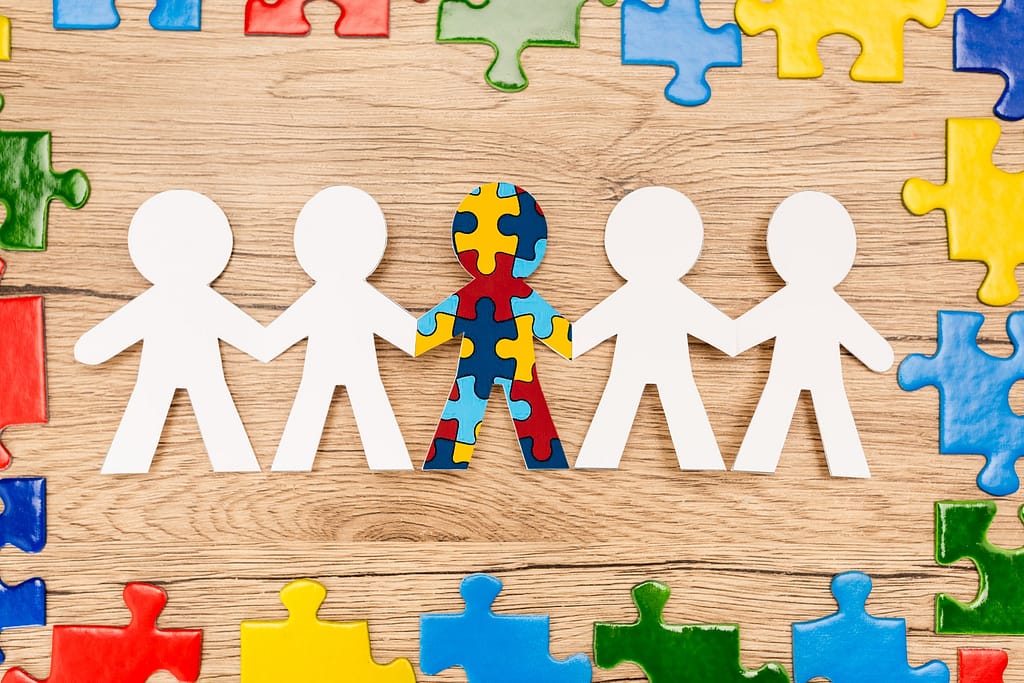 O mundo é diverso, ele precisa se adaptar as pessoas e não o contrário.